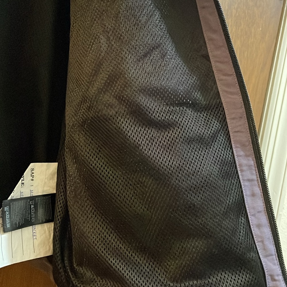 North Face Windproof Jacket - image 3